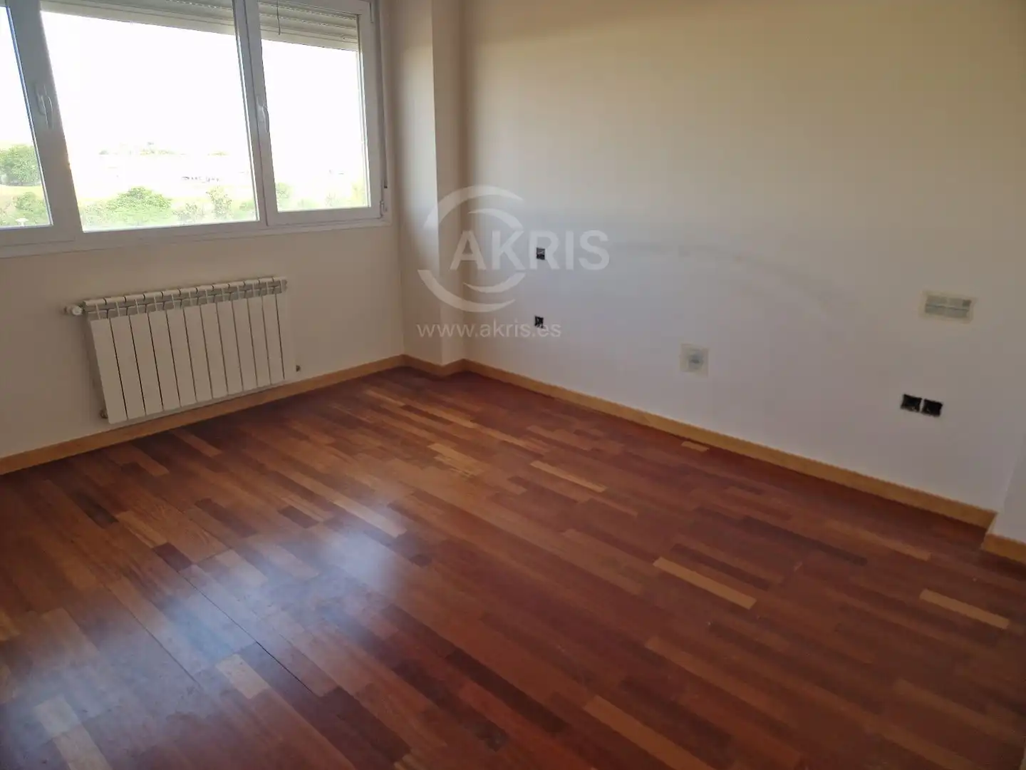 Habitación de Casa adosada en venta en Yuncos con Calefacción y Trastero