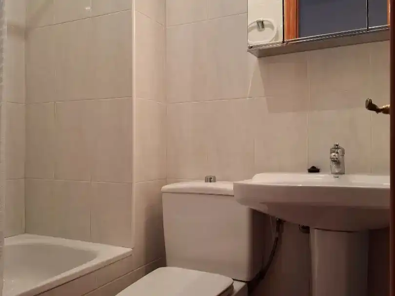 Bathroom of Flat for sale in Igea  with Balcony