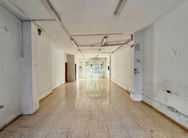 Local comercial en Venta en Carrer de Fortià Casanovas en Passeig Maragall