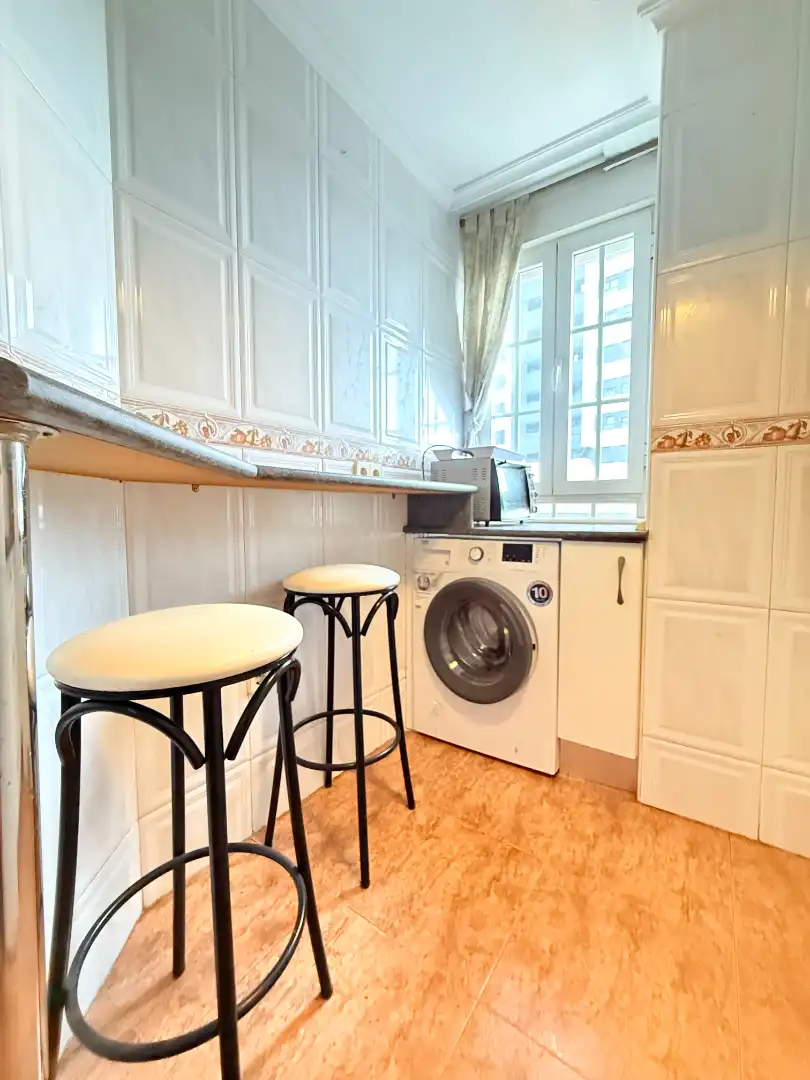 Küche von Wohnung zur Miete in Madrid mit Heizung, Möbliert und Waschmaschine