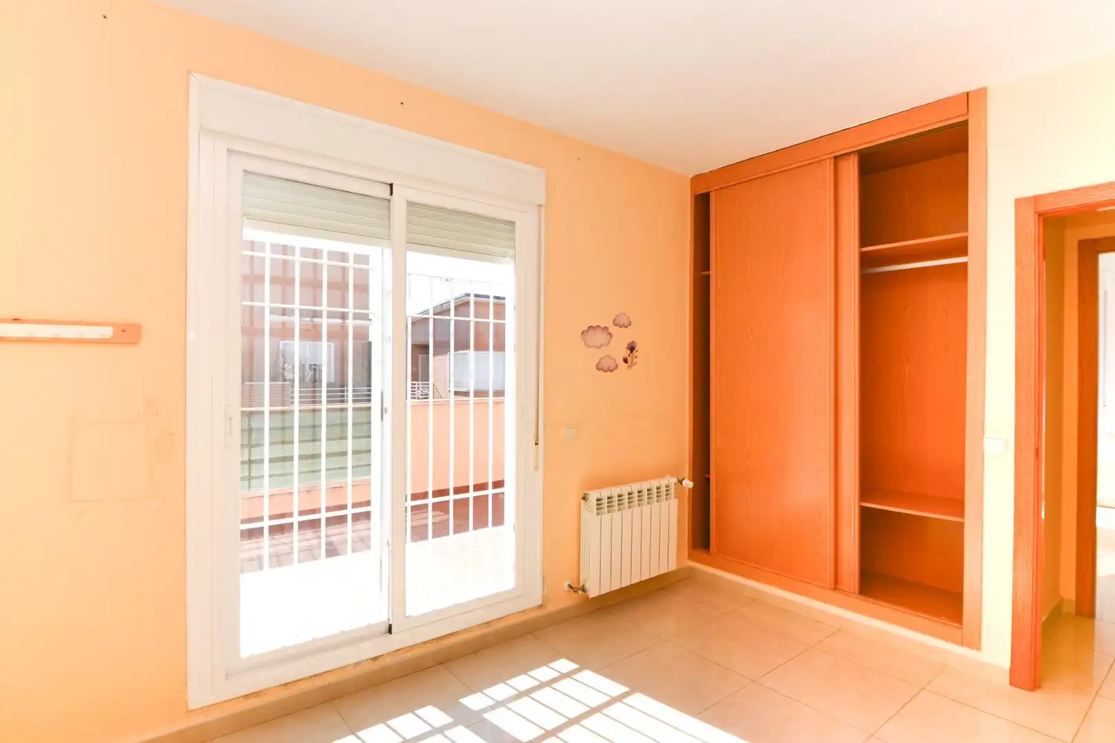 Doppelhaushälfte mit Garten zum Verkauf in Camarena, imagen 32