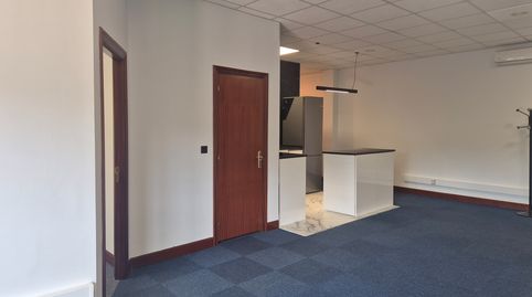 Foto 3 von Büro zur Miete in Txorierri Etorbidea, Loiu, Bizkaia