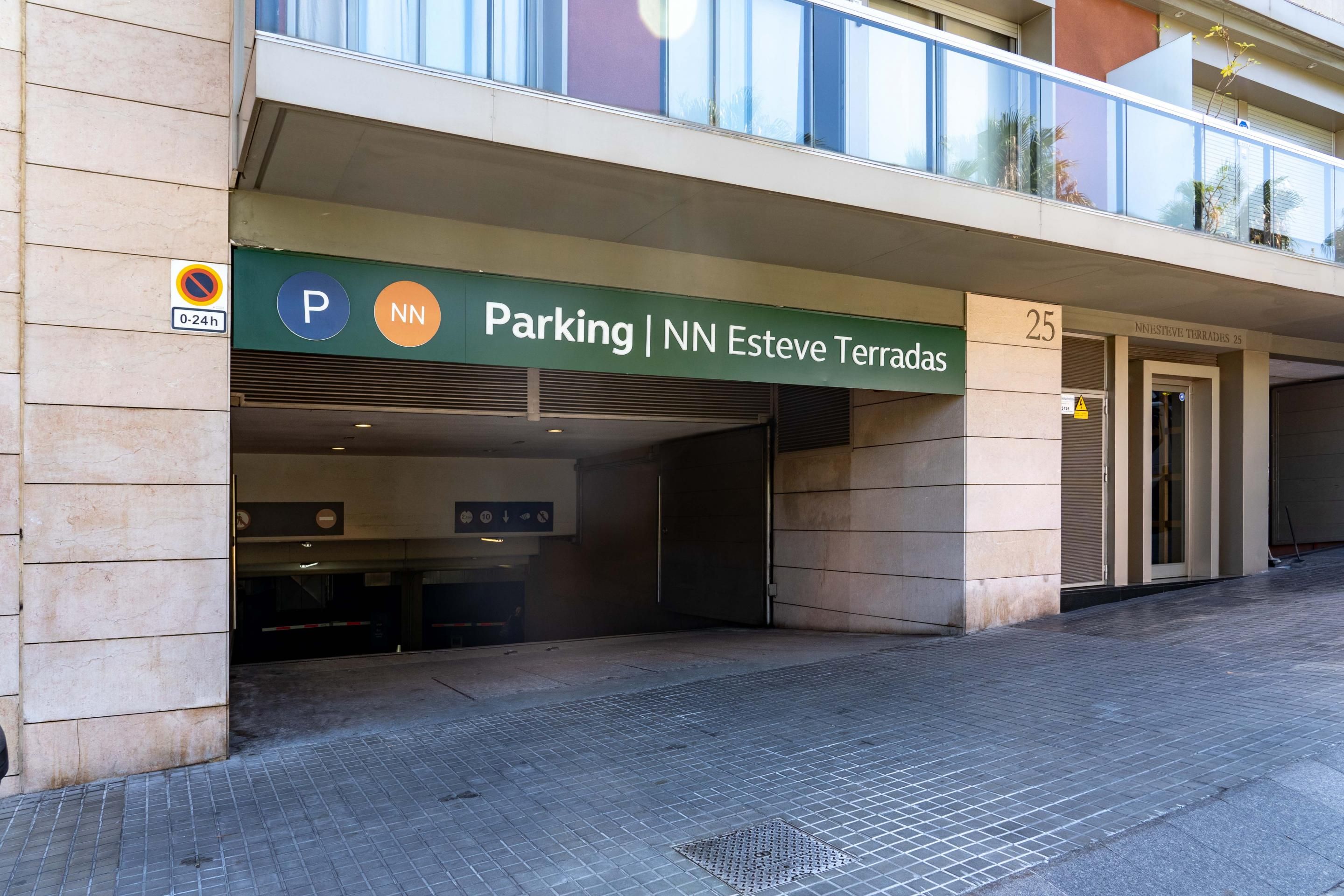 Parking of Garage to rent in  Barcelona Capital