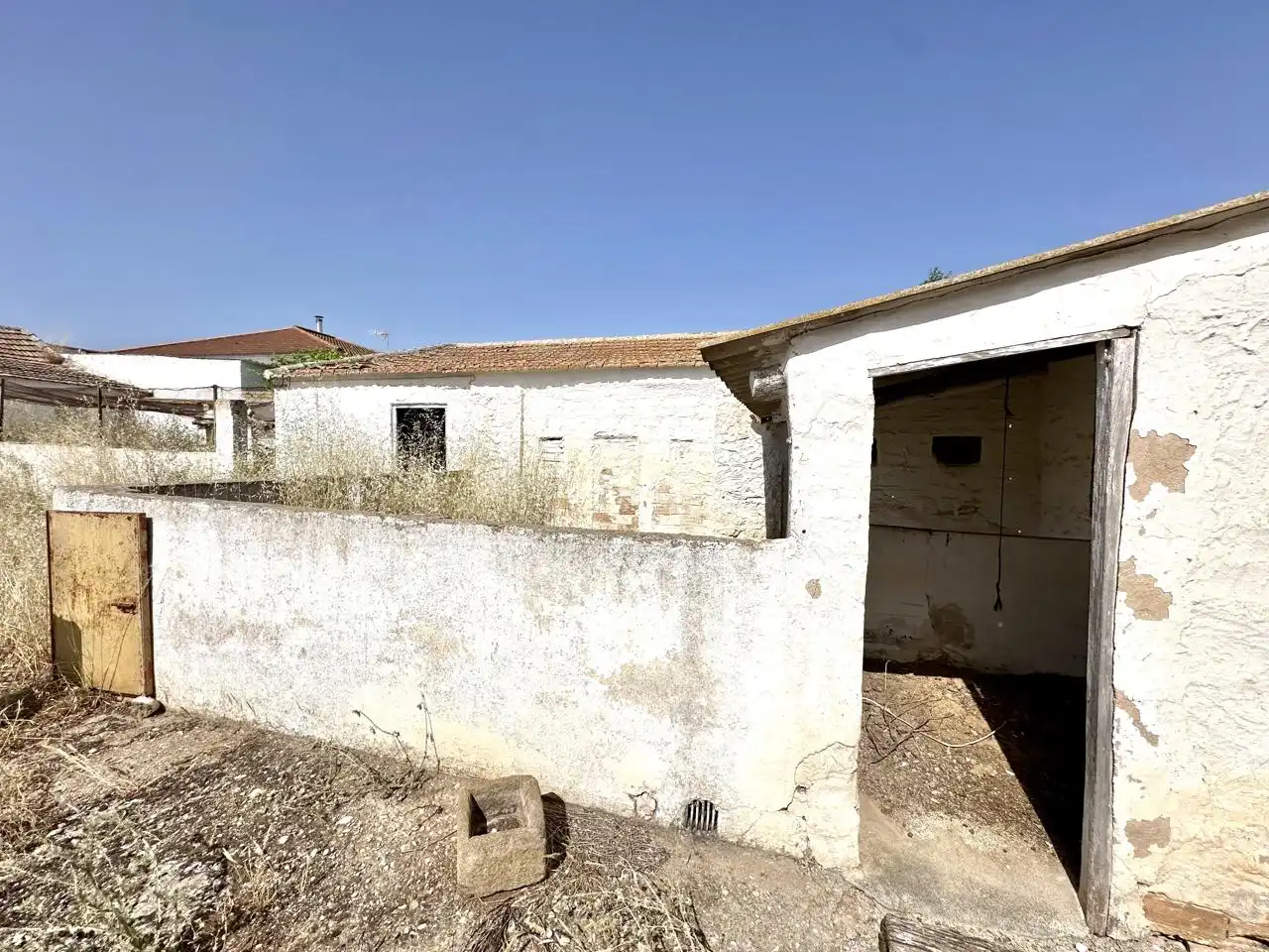 Vista exterior de Casa o xalet en venda en Antequera amb Jardí privat i Traster