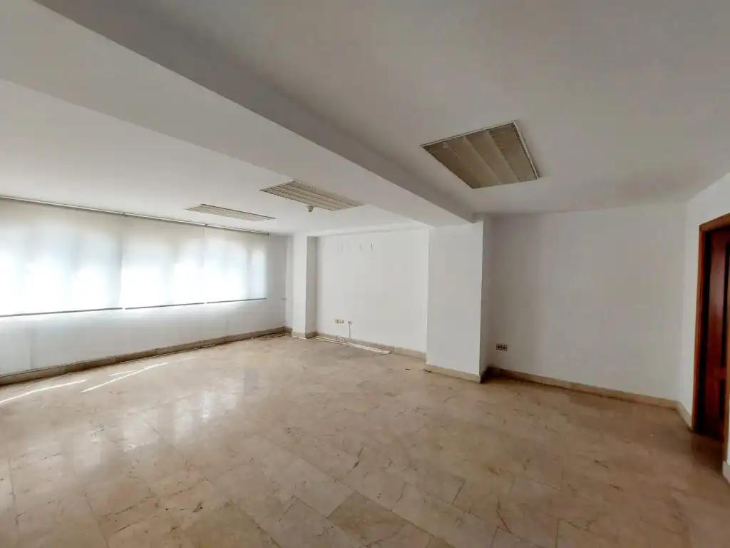 Büro zur Miete in Badajoz