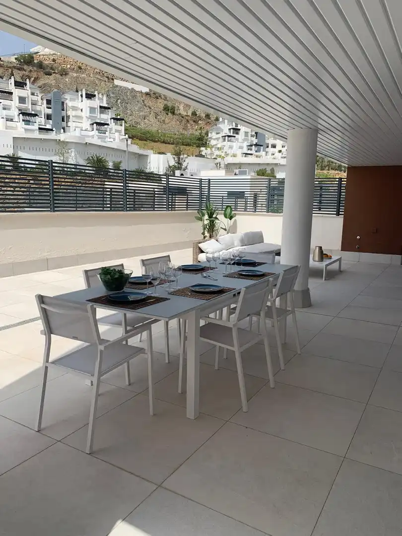 Habitatge amb piscina en venda a La Quinta, imagen 9