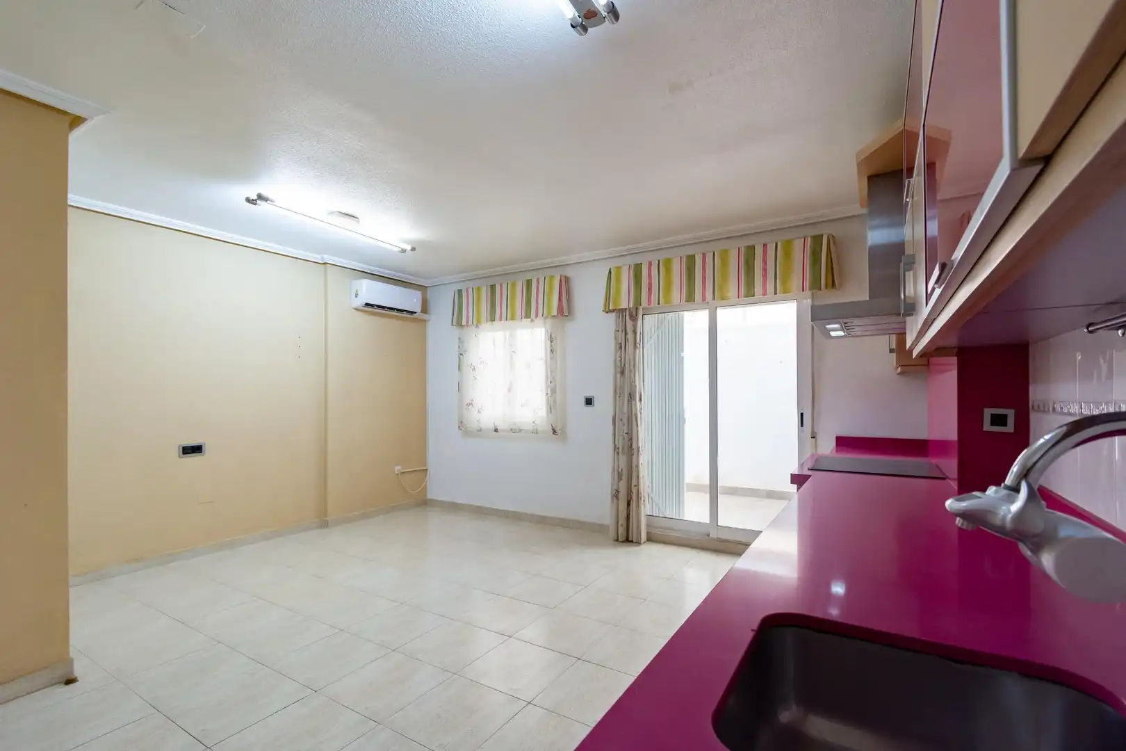 Cocina de Casa o chalet en venta en Cartagena con Aire acondicionado y Balcón