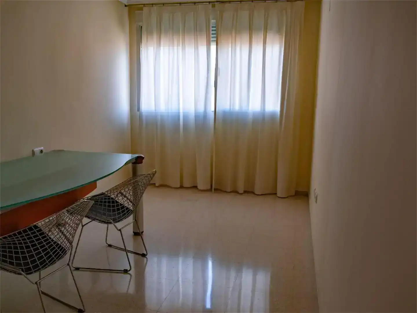 Habitación de Piso en venta en Gandia con Aire acondicionado y Balcón