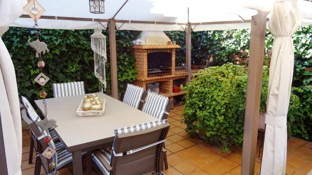 Casa-chalet en Venta en Sant Jordi en Campllong