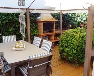 Terrassa de Casa o xalet en venda en Campllong amb Calefacció, Jardí privat i Terrassa