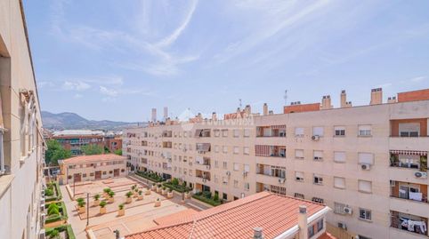Foto 2 de Piso en venta en C. Alcalá la Real, Almanjáyar, Granada Capital