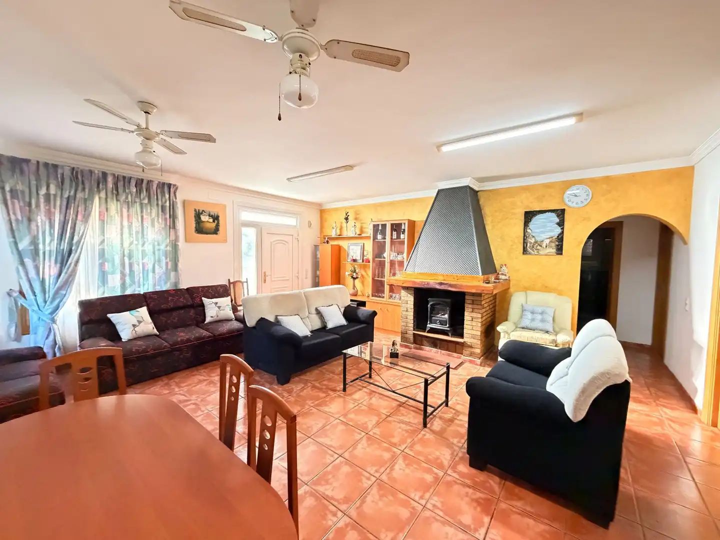 Wohnzimmer von Haus oder Chalet zum Verkauf in Roquetes mit Heizung, Privatgarten und Terrasse