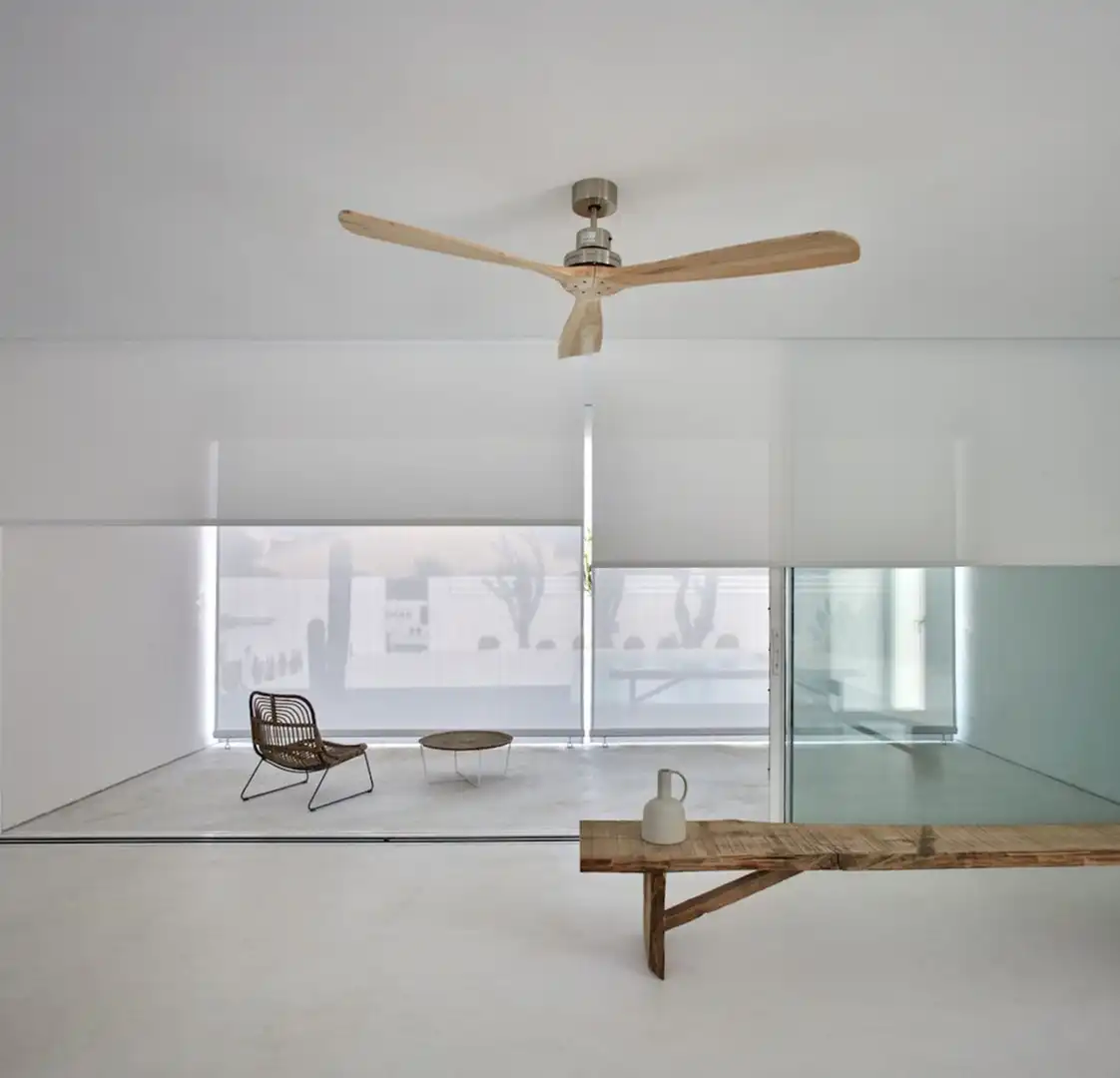 Sala d'estar de Casa o xalet en venda en Estepona amb Aire condicionat, Jardí privat i Terrassa