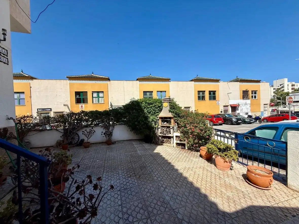 Vista exterior de Apartamento en venta en Santa Pola con Aire acondicionado, Calefacción y Terraza