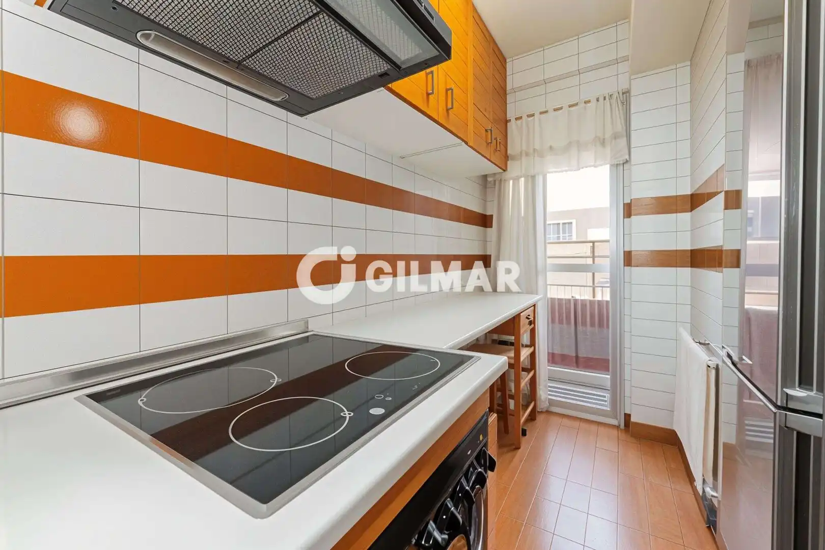 Cocina de Piso en venta en Madrid con Calefacción y Balcón