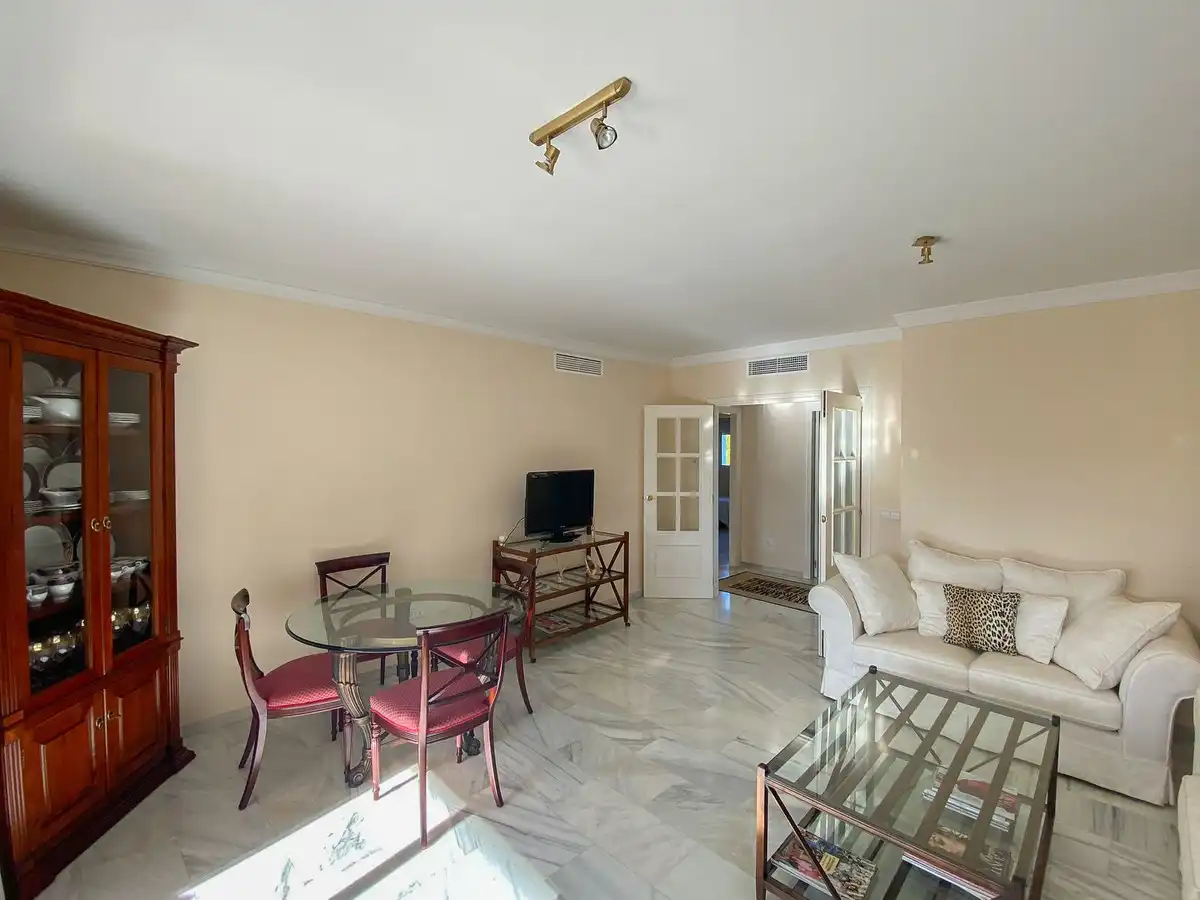 Apartament amb piscina en venda a Avenida Conde Rudi, imagen 11