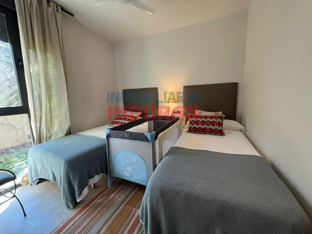 Bedroom of Houses for sale in El Gordo 
