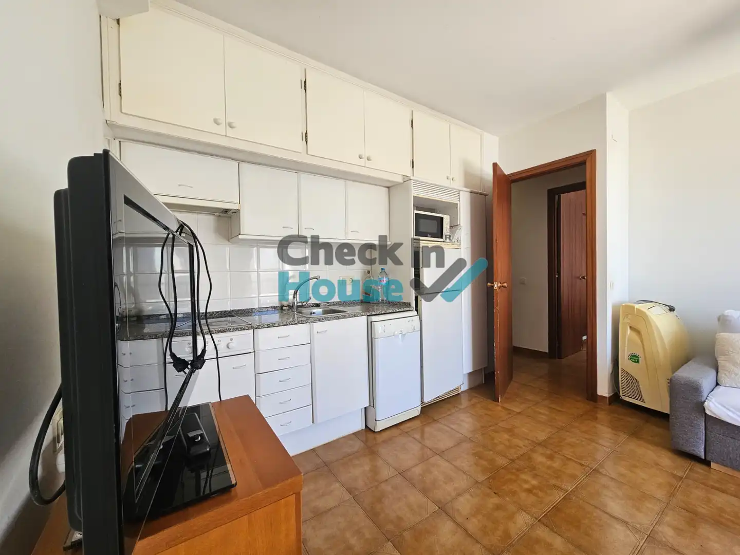 Cocina de Casa adosada en venta en Sant Feliu de Guíxols con Calefacción, Terraza y Balcón