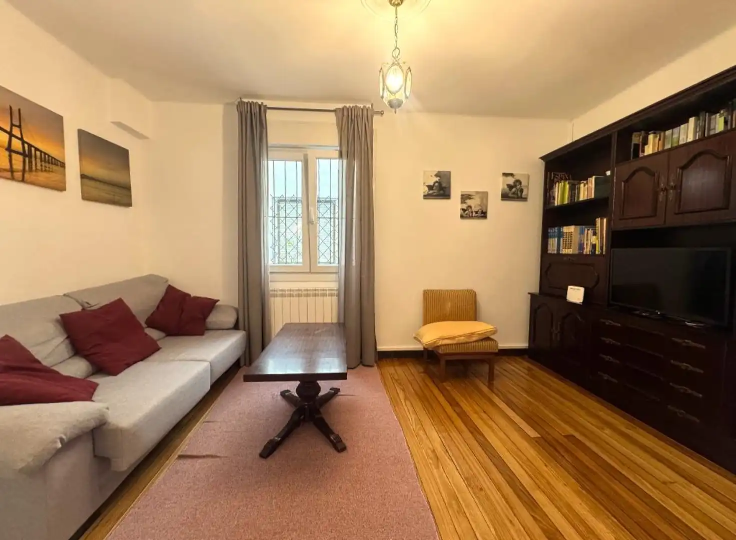 Sala d'estar de Pis en venda en Bárcena de Pie de Concha amb Jardí privat, Parquet i Moblat