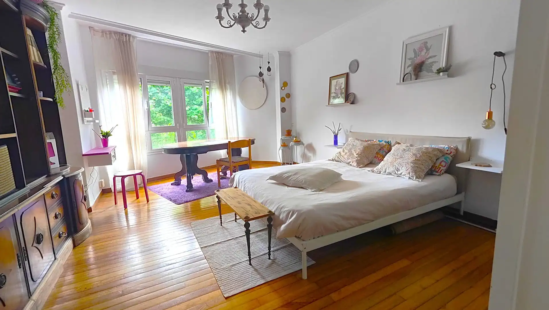 Habitación de Piso en venta en Santiago de Compostela  con Trastero y Amueblado