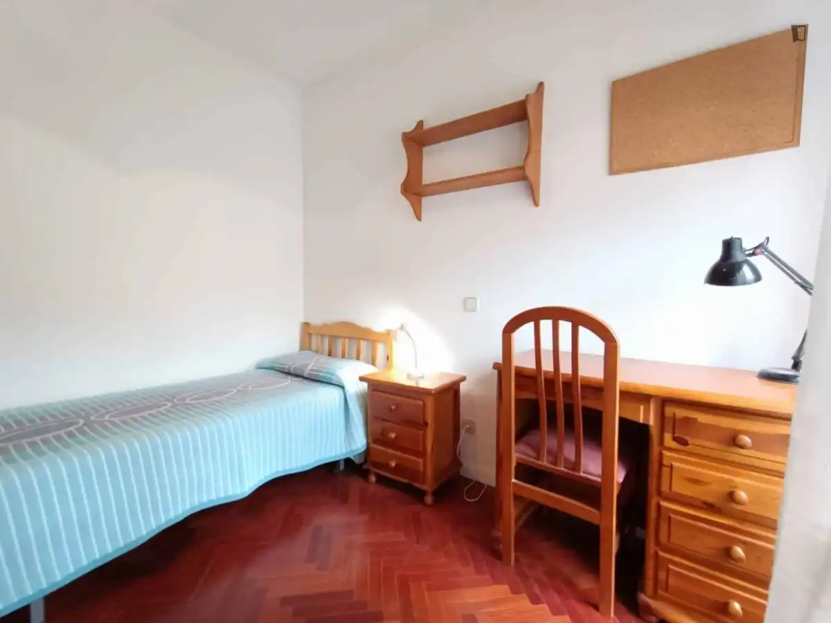 Room in Getafe Norte