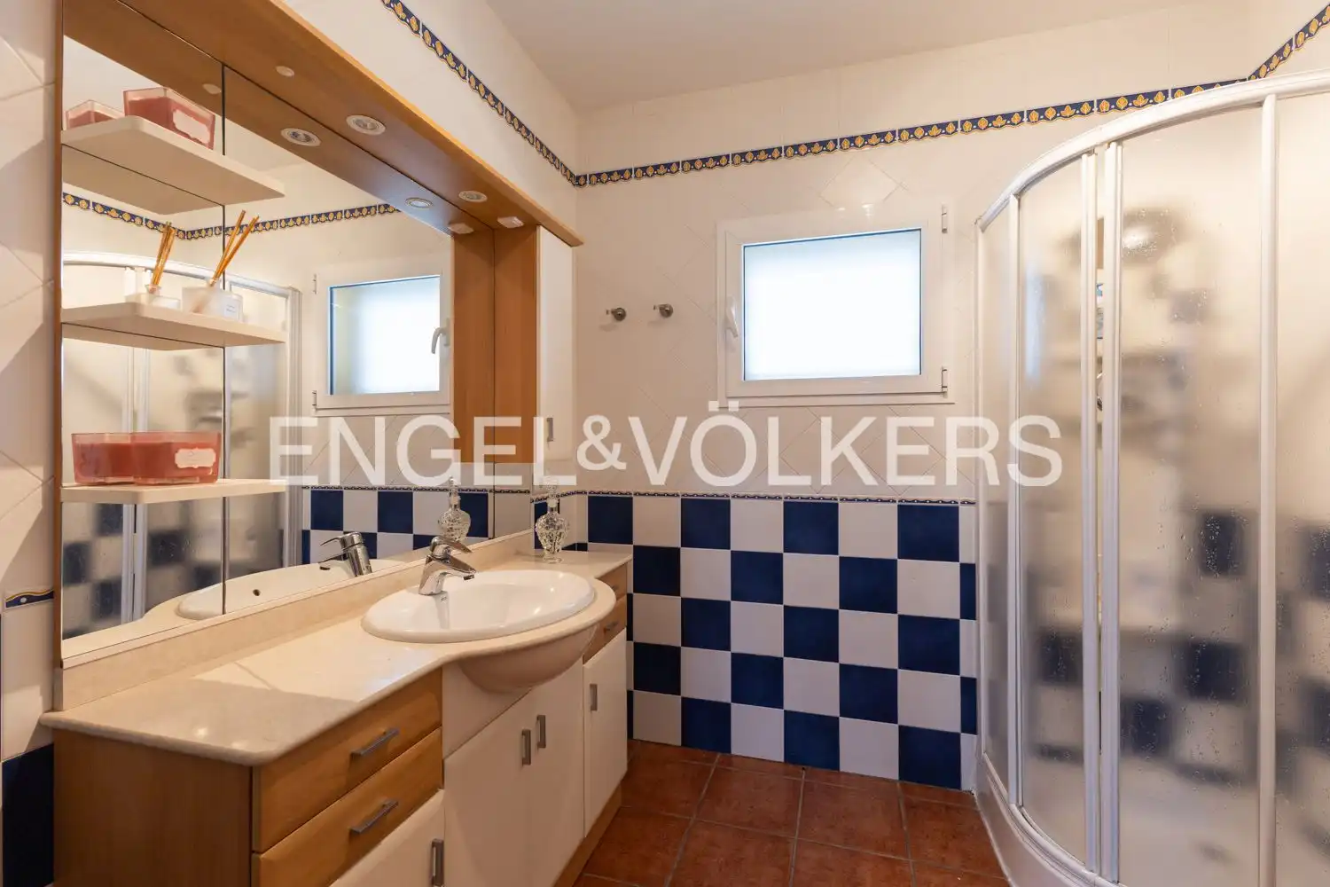 Bany de Casa o xalet en venda en Oropesa del Mar / Orpesa amb Calefacció, Jardí privat i Terrassa