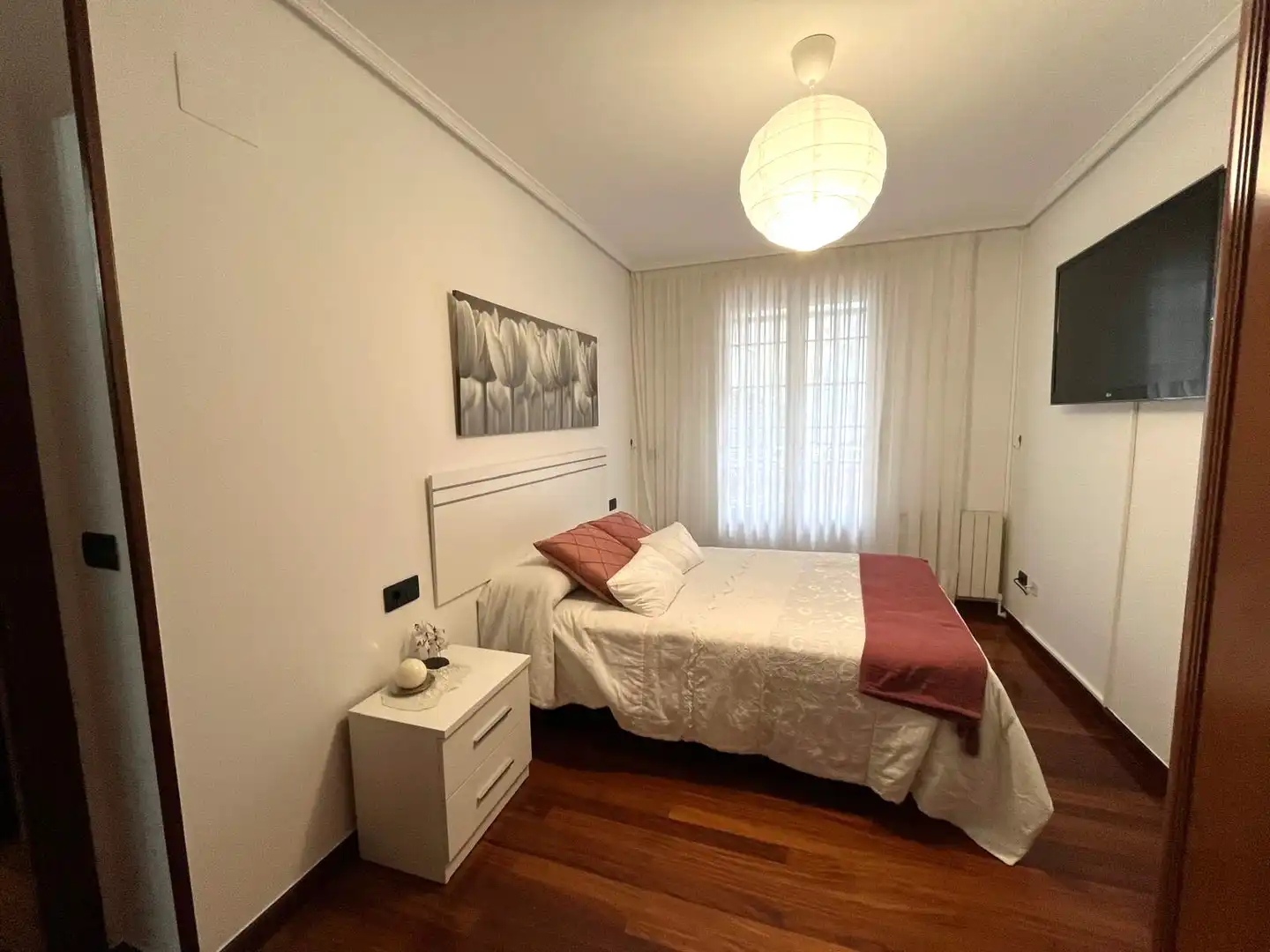 Habitación de Piso en venta en Castro-Urdiales con Calefacción, Terraza y Horno