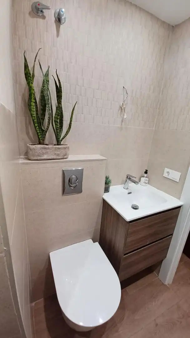 Baño de Piso en venta en Torrent con Balcón