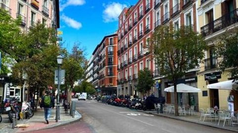 GLOBALPISO MALASAÑA VENDEVivir a lo grande en Chueca 4 balcones exteriores, 5 habitaciones, 4 baños, 2 cocinas, 2 amplios salones, imatge 2