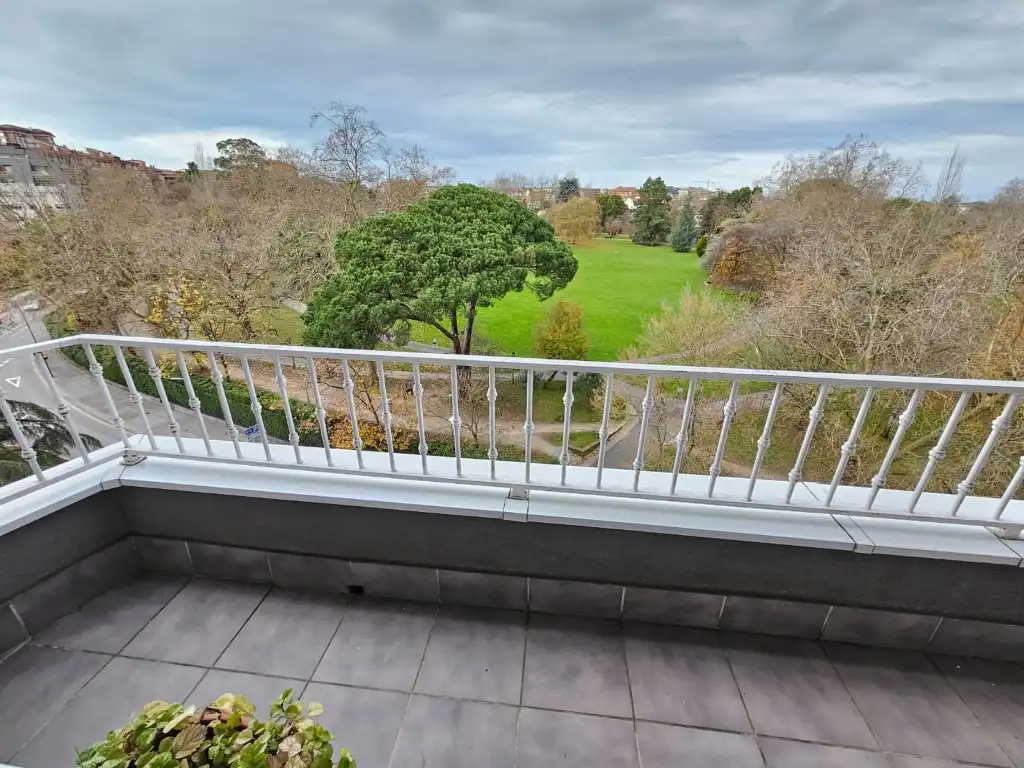 Jardín de Piso en venta en Avilés