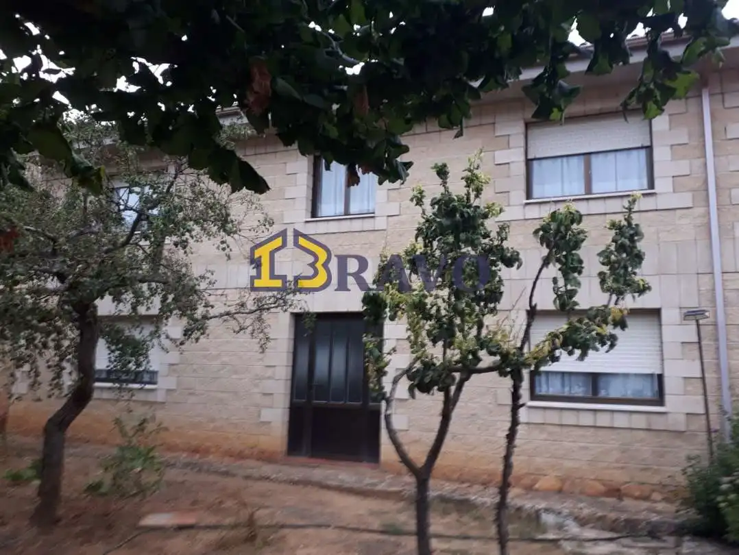 Casa en venta en Valle de Tobalina, imagen 2