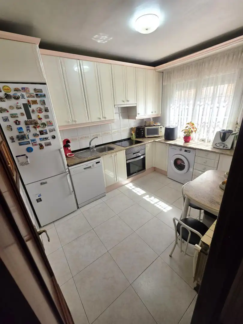 Kitchen of Detached homes for sale in Valdemoro  with Air Conditioner, Heating and Terrace