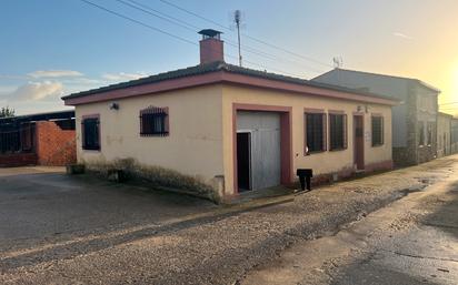 Exterior view of Country house for sale in El Perdigón   with Heating