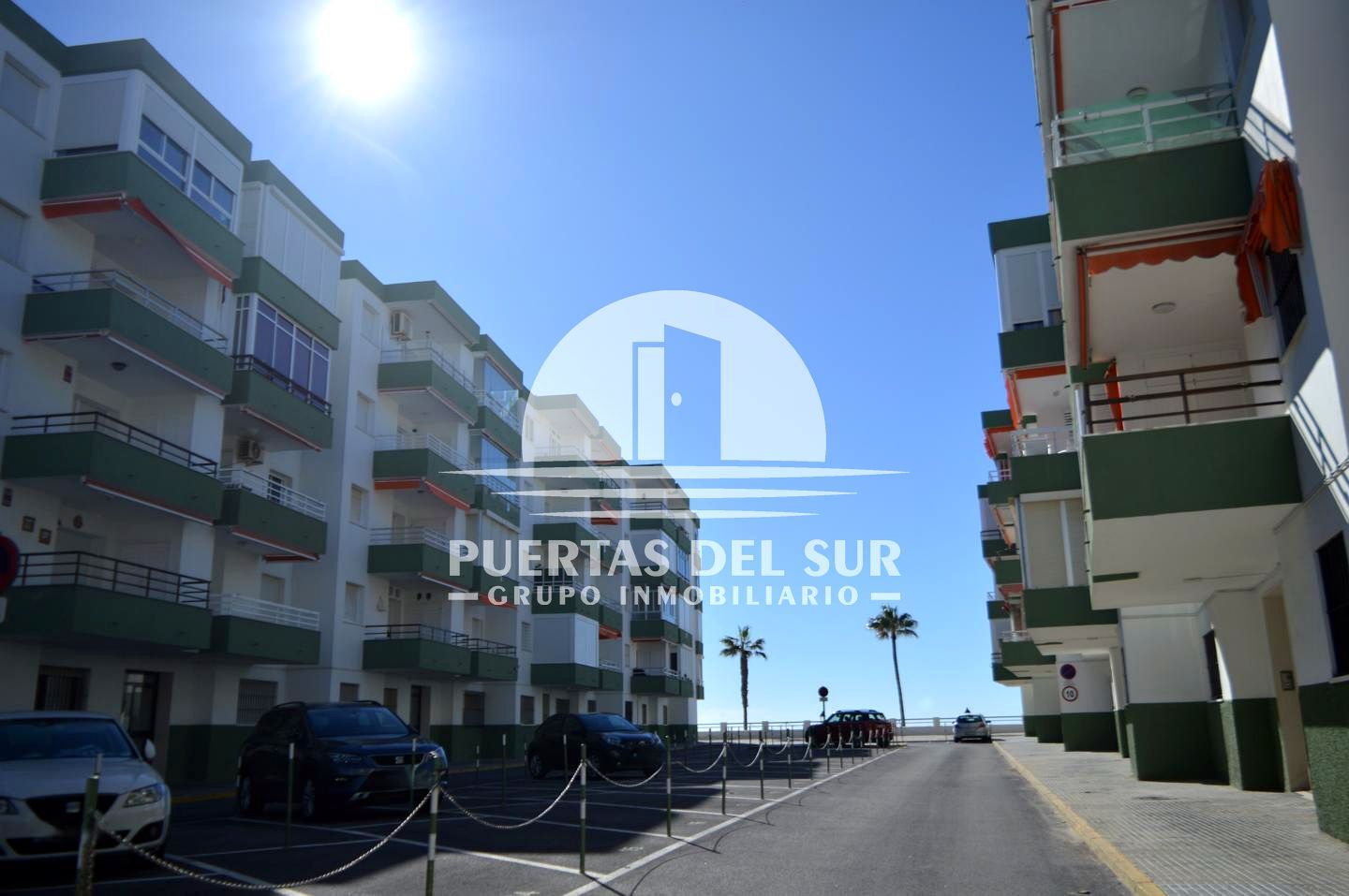 Exterior view of Planta baja for sale in Rota