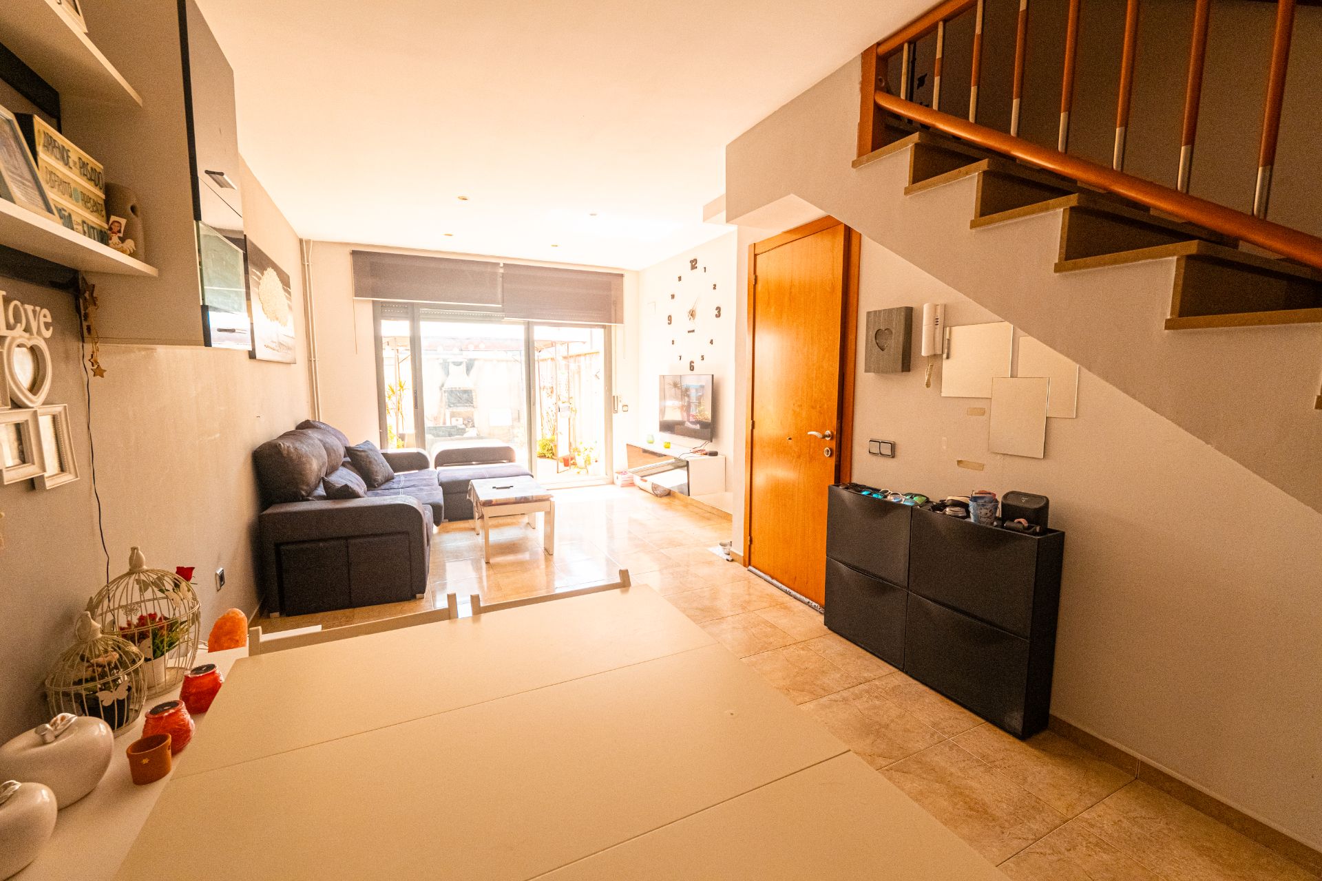 Sala d'estar de Casa o xalet en venda en L'Arboç amb Aire condicionat, Calefacció i Terrassa