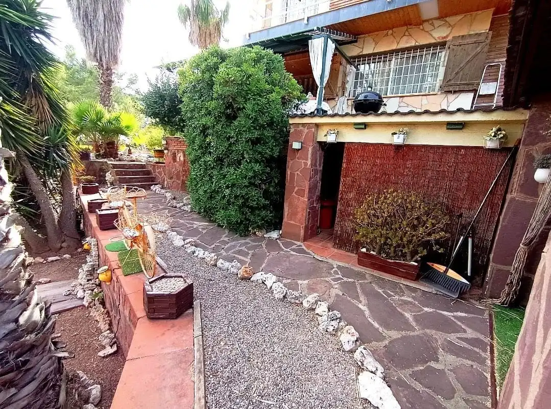 Haus mit Pool zum Verkauf in Torrelles de Llobregat, imagen 21