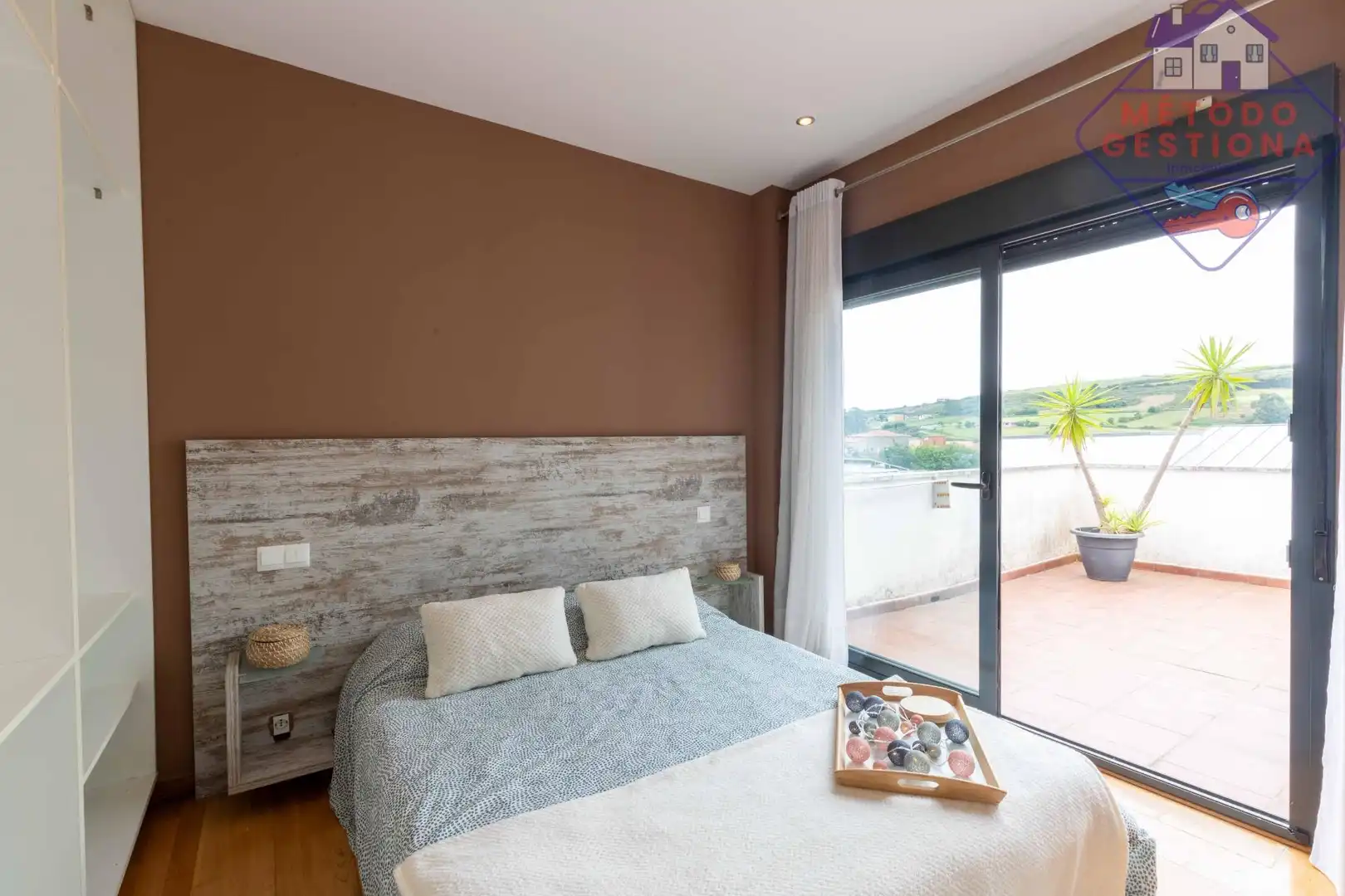 Dormitori de Casa o xalet en venda en Suances amb Calefacció, Jardí privat i Terrassa