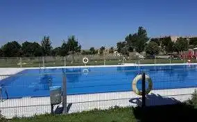 Swimming pool of Commercial properties for sale in San Cristóbal de Segovia  with Furnished