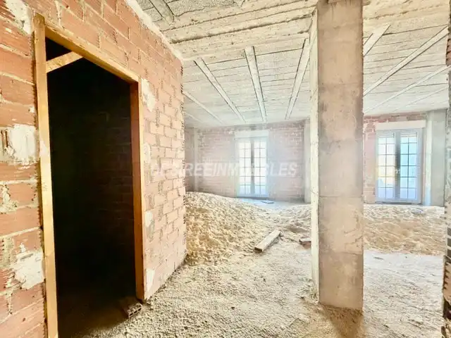 Buildings for sale in Valencia