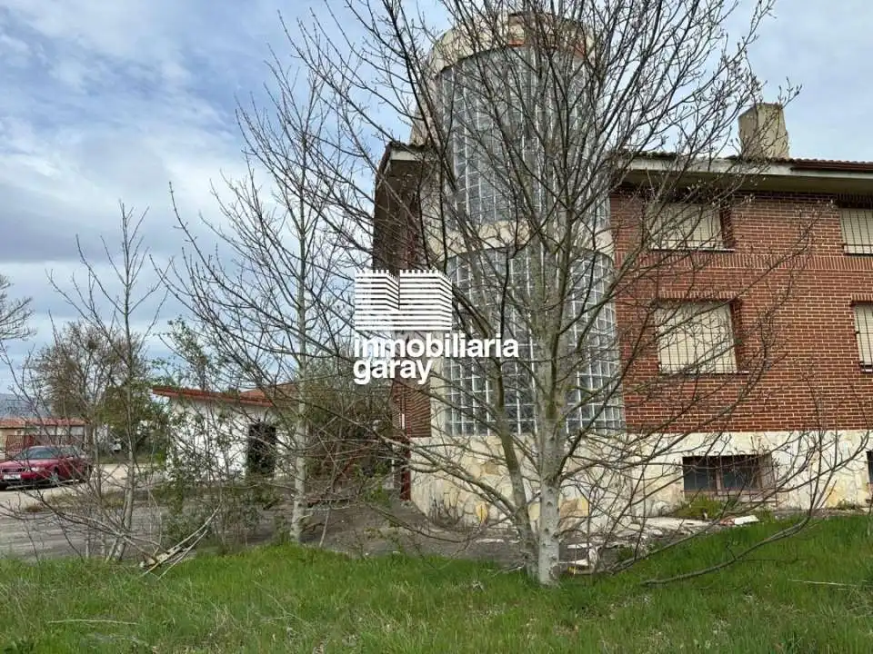 Chalet en venta en Merindad de Montija