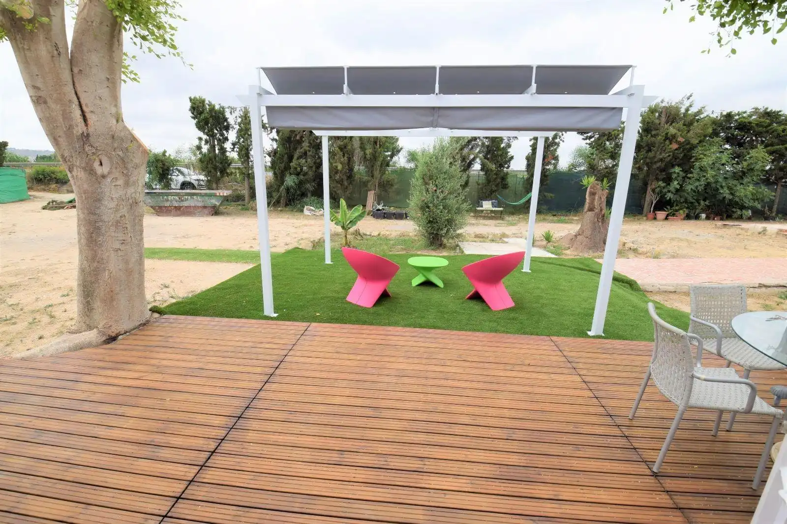 Terrassa de Casa o xalet en venda en Daya Vieja amb Jardí privat, Terrassa i Piscina