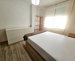 Bedroom of Flat to rent in Elche / Elx  with Air Conditioner and Balcony