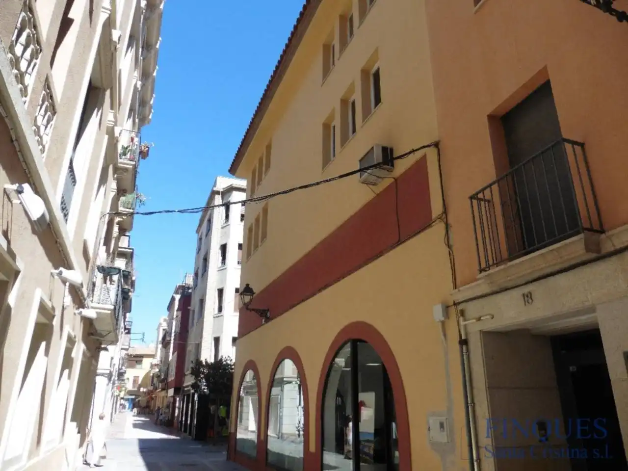 Vista exterior de Edifici en venda en Sant Feliu de Guíxols