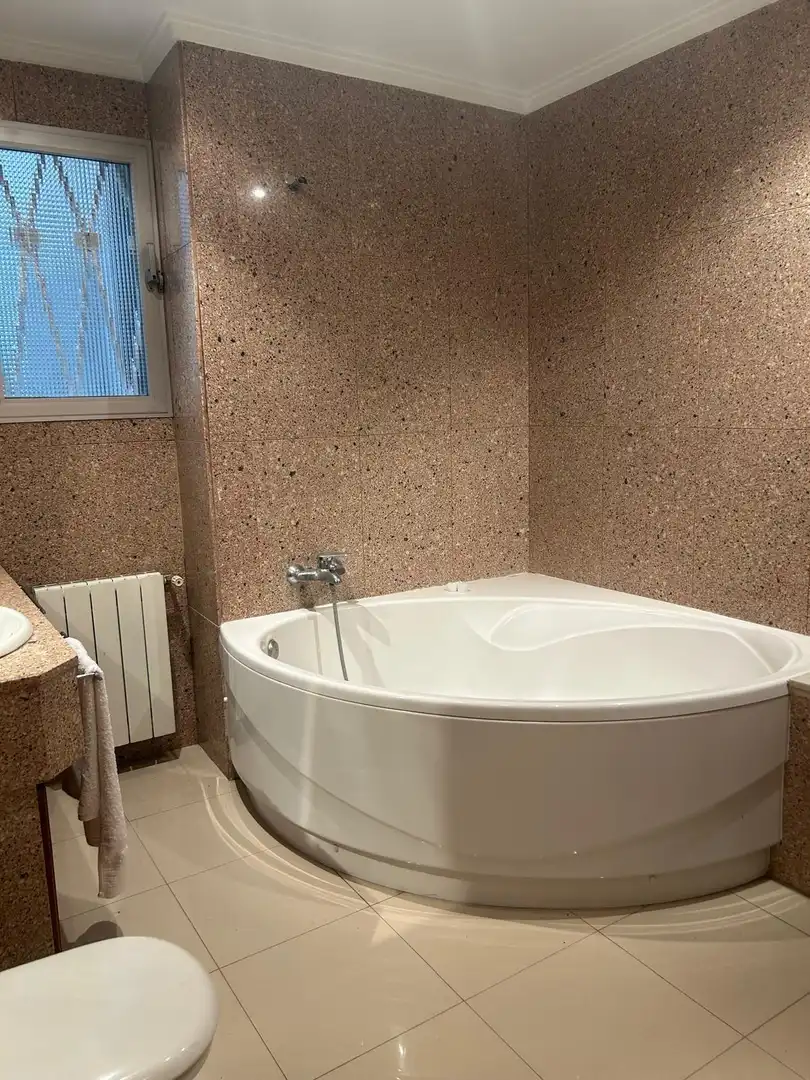 Baño de Piso en venta en La Pobla de Farnals con Calefacción, Terraza y Amueblado