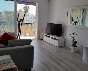 Living room of Flat for sale in Sitges  with Air Conditioner, Heating and Terrace