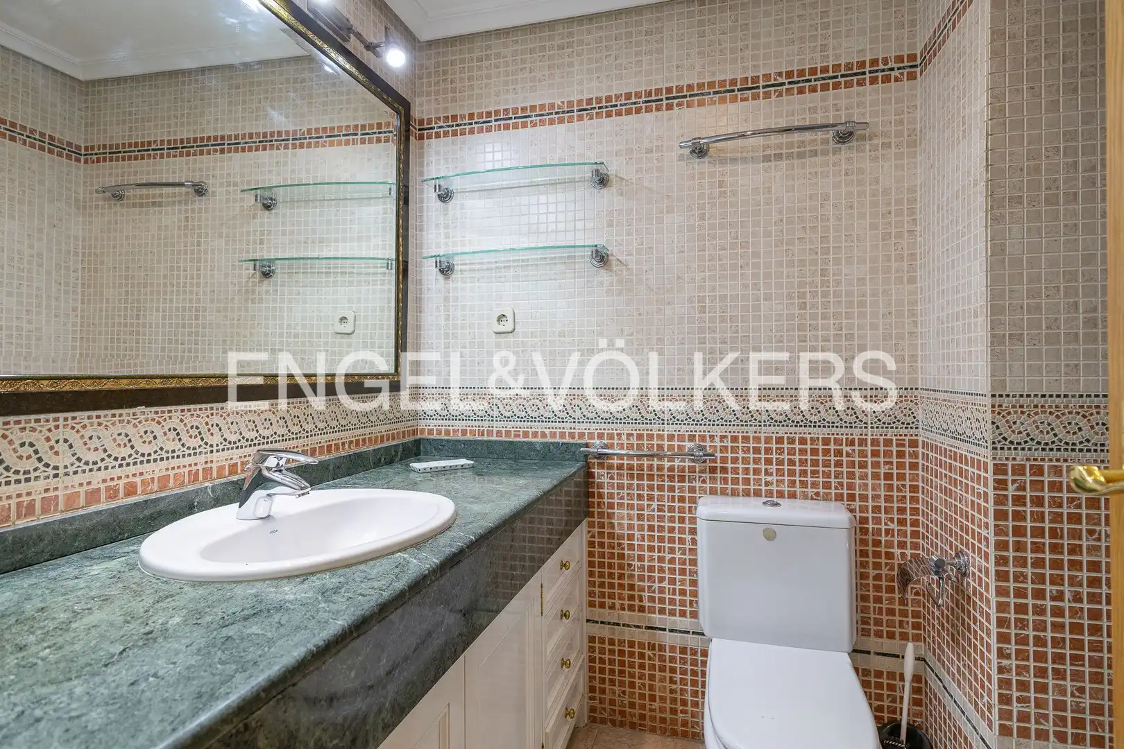 Kitchen of Flat for rent in Madrid  with Air Conditioner, Heating and Private garden