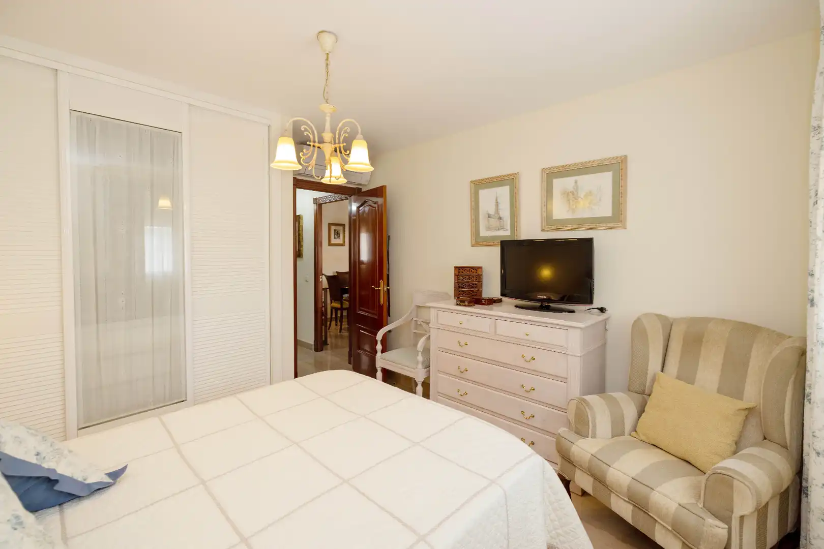 Flat with lift for sale in Calle Juan de Canderrera, imagen 14