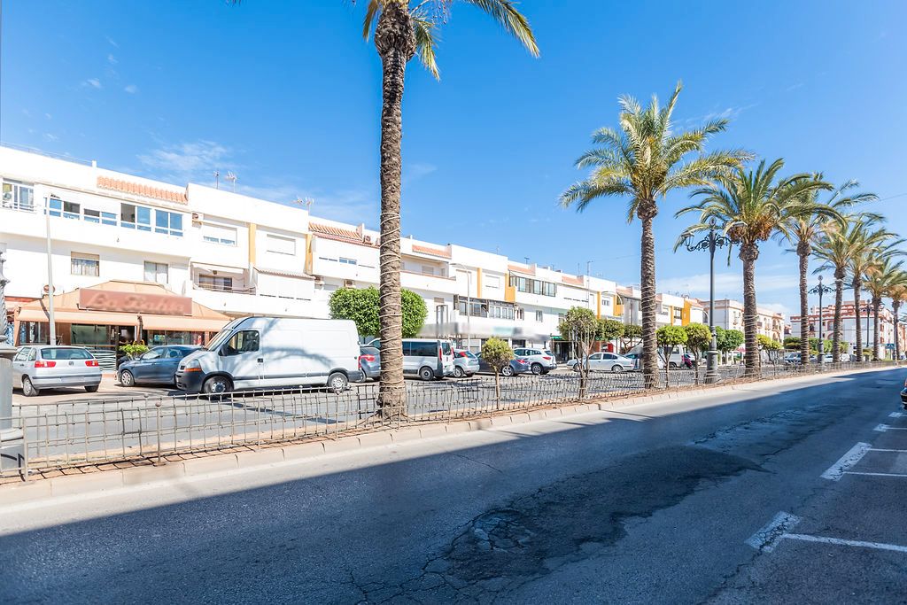 Außenansicht von Geschaftsraum zur Miete in Roquetas de Mar