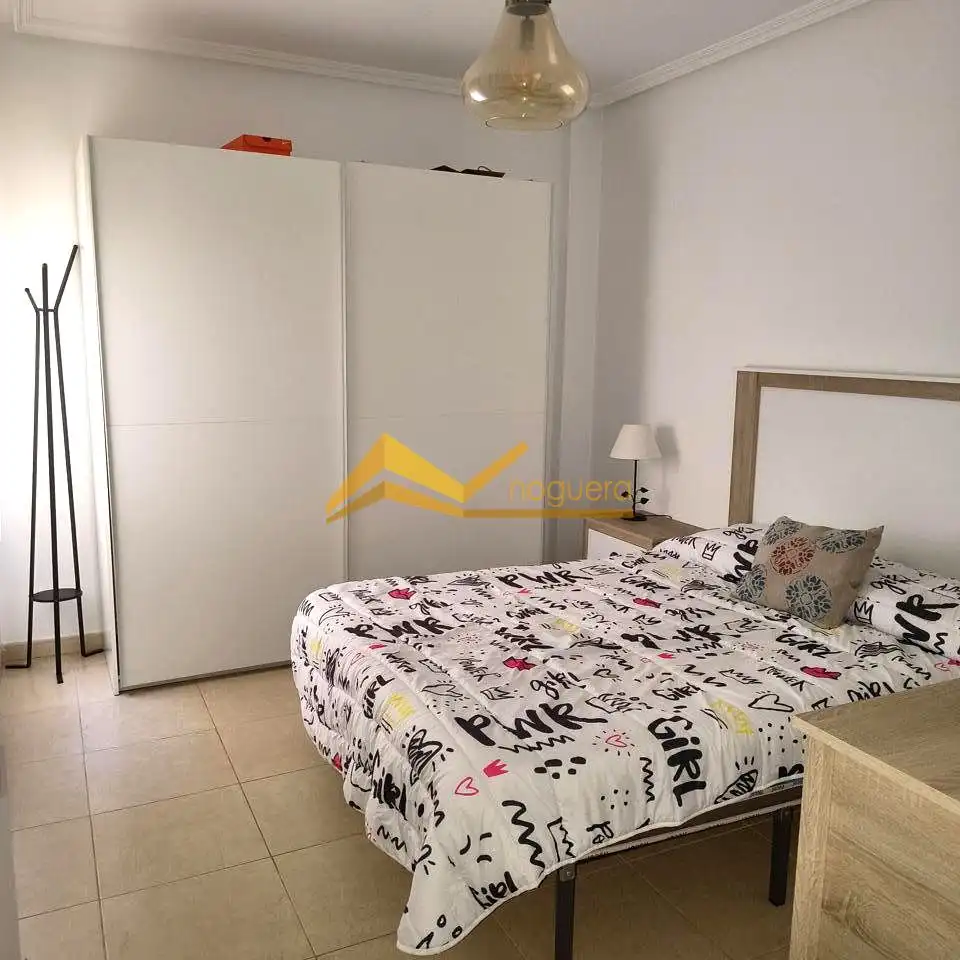 Habitación de Piso en venta en Linares con Amueblado y Balcón
