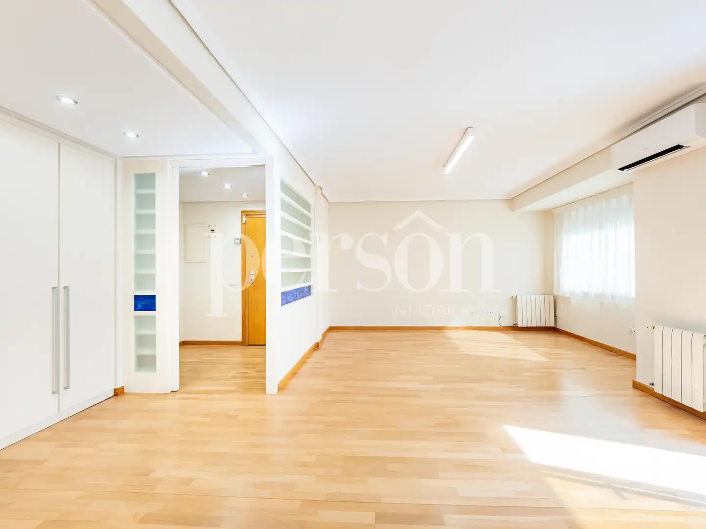Flat with terrace for sale in Extramurs, imagen 3